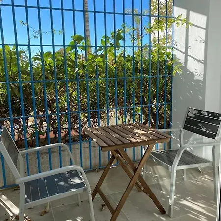Lejlighed Modern 1 Bed In Port & Pool Estepona